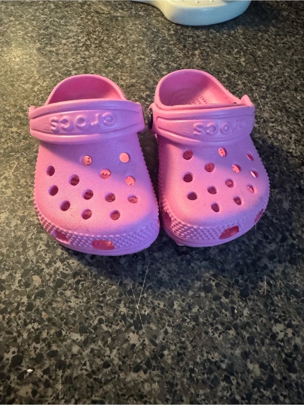 CROCS Baby Classic Clog - Bright Pink Size C2/C3 Worn a Handful Of Times